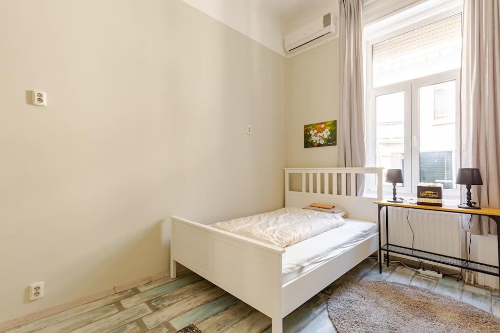 Spacious For Group In Centre Budapešť