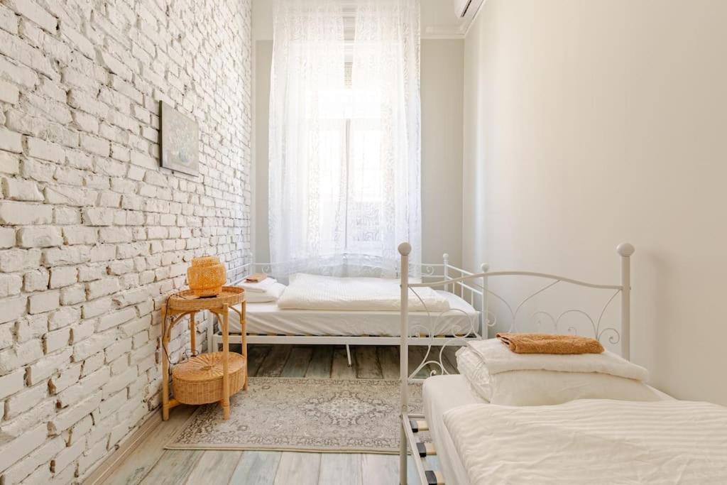 Spacious For Group In Centre Apartmán Budapešť